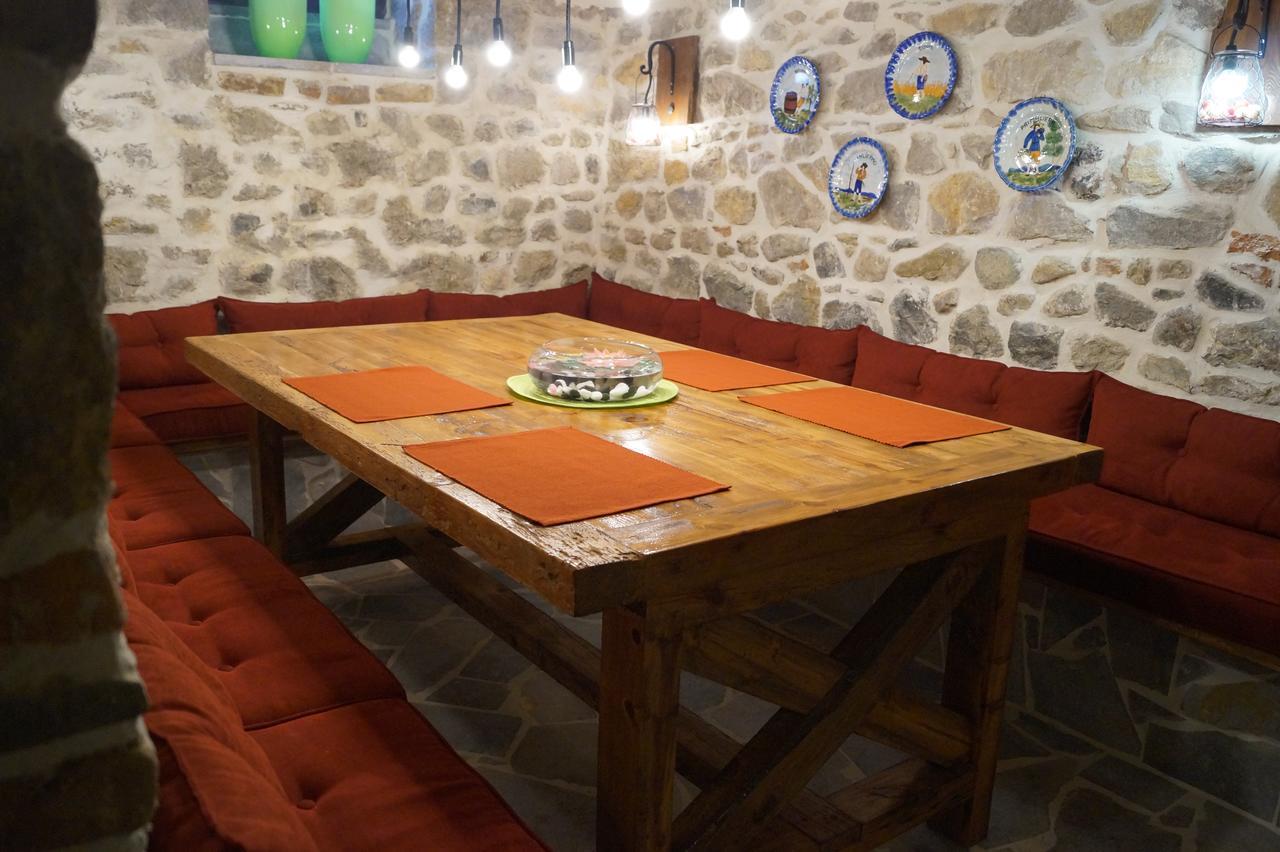 Vila Trebicka Korça Kültér fotó